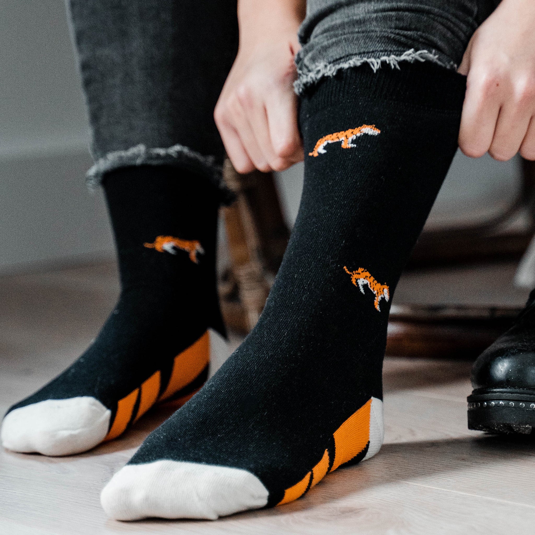 serveerster Verplaatsbaar team Tijger sokken – Sockret
